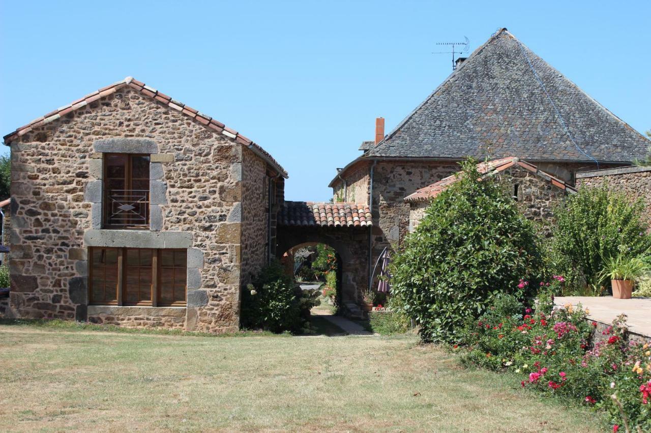 Gites De Lez Laguepie Exterior photo